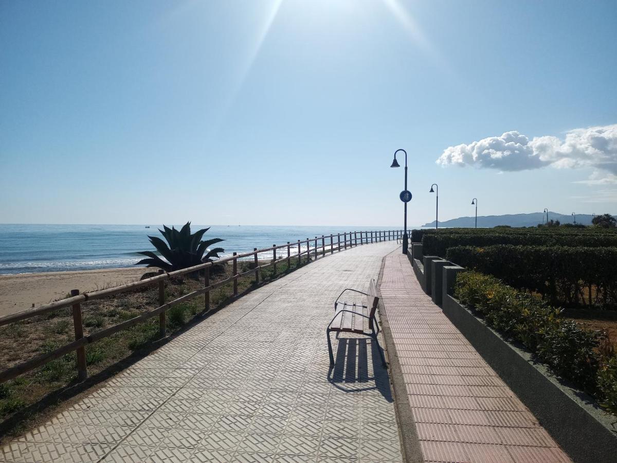 شقة Casa Unifamiliar Con Patio Y Piscina En L'Estartit- Costa Brava المظهر الخارجي الصورة