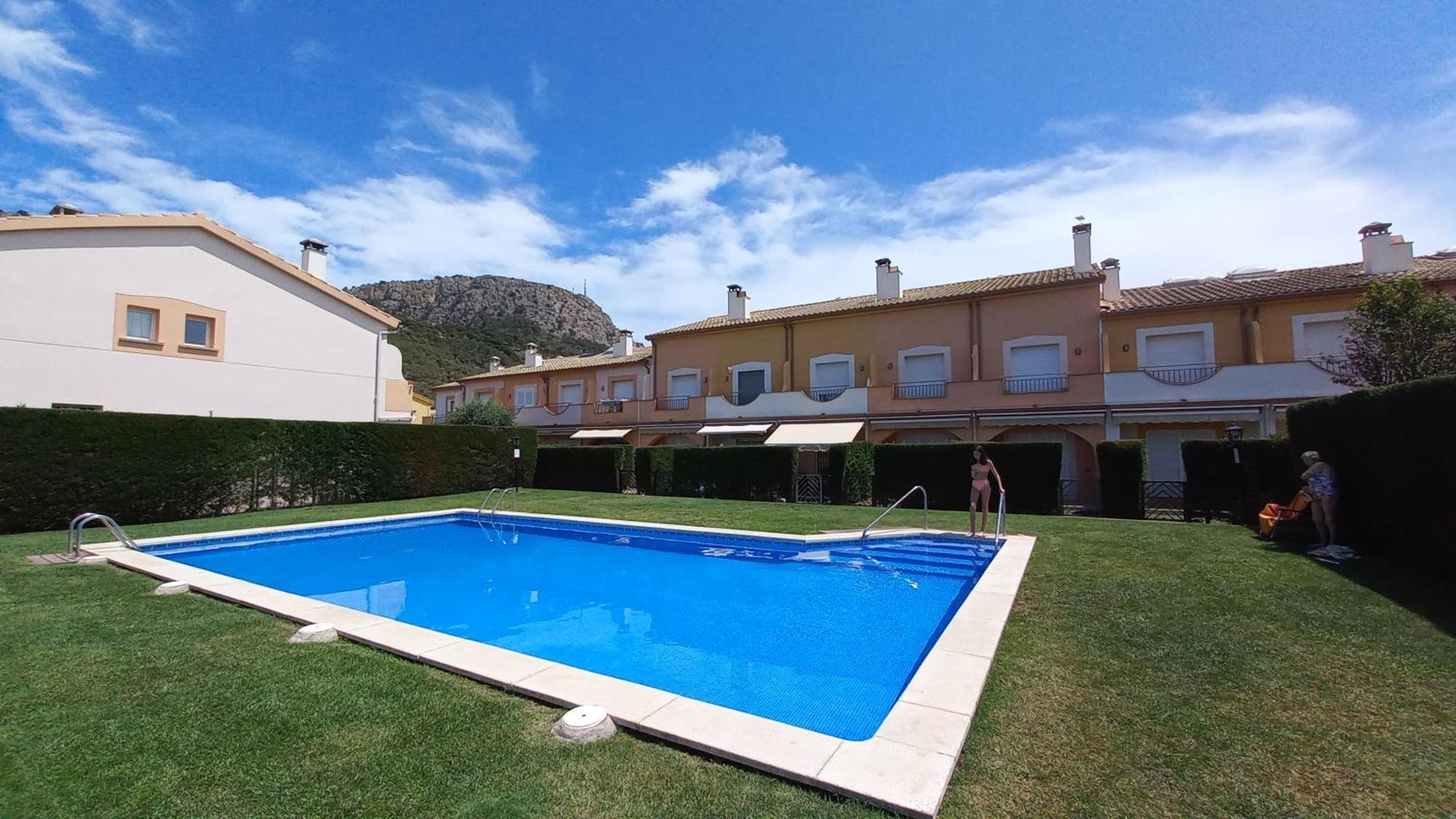 شقة Casa Unifamiliar Con Patio Y Piscina En L'Estartit- Costa Brava المظهر الخارجي الصورة